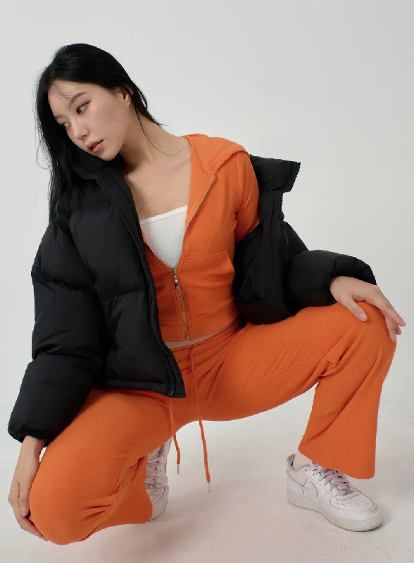 hoodie-cropped-sweatshirt-and-track-pants-set-id21