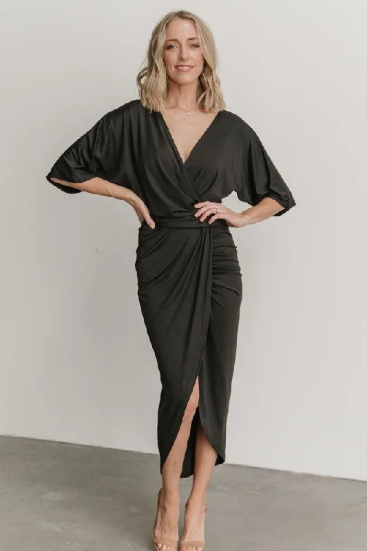 Solana Ruched Dress | Black