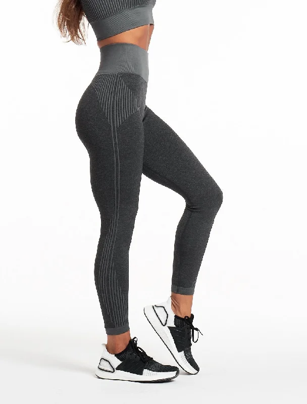 adapt-seamless-leggings-black-charcoal