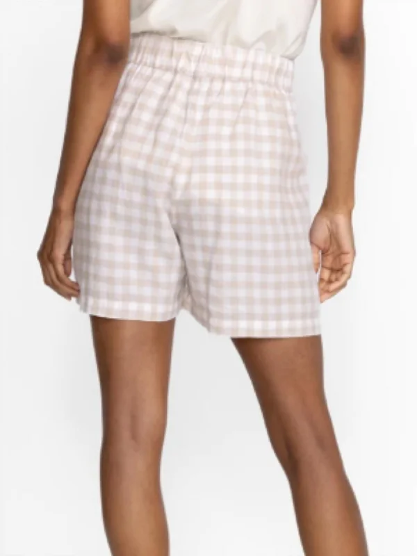 adele-trapunto-belted-short-in-plaid-1