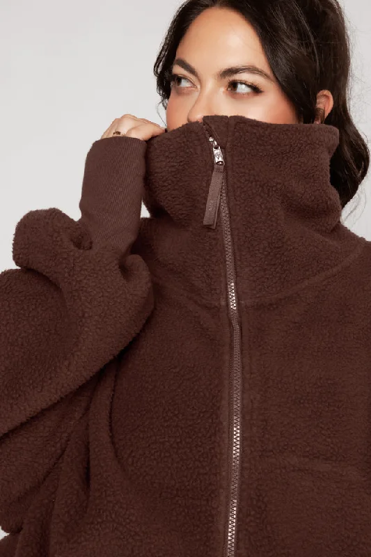 big-hug-fleece-half-zip-sweater-chocolate