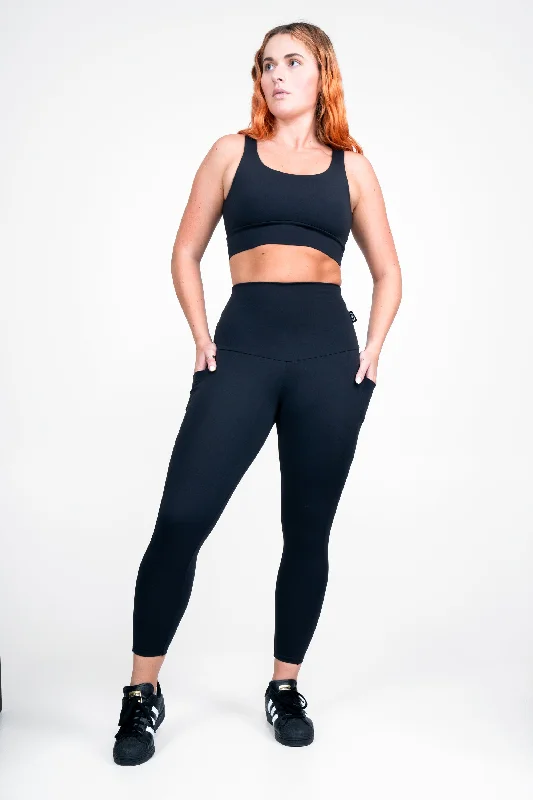 black-body-contouring-panel-pocket-extra-high-waisted-7-8-leggings