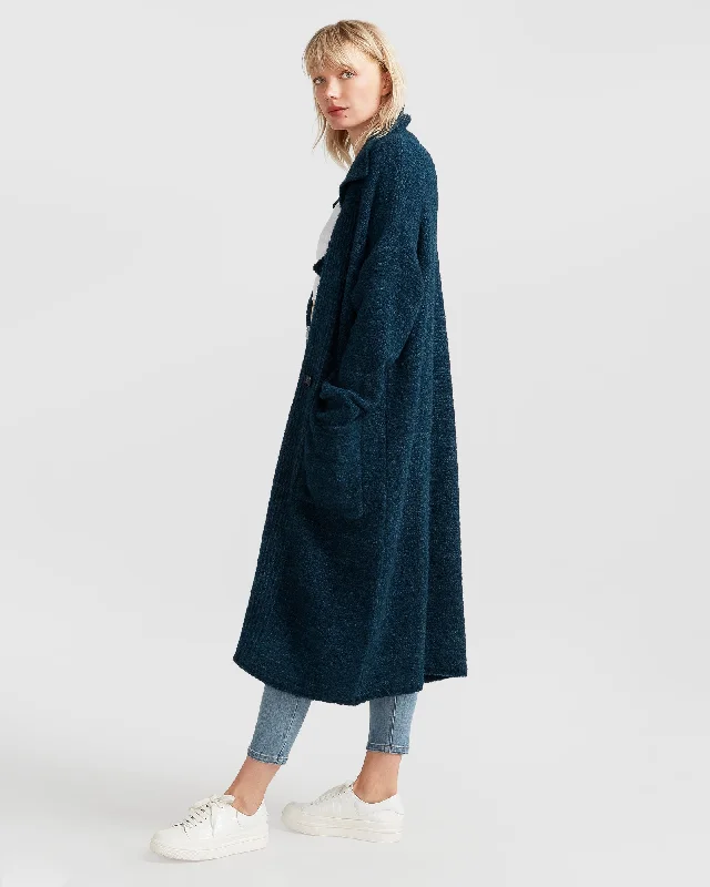 born-to-run-sustainable-sweater-coat-1