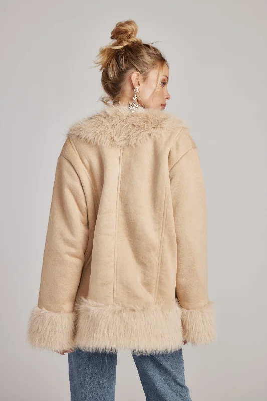 catherine-beige-faux-fur-trim-coat