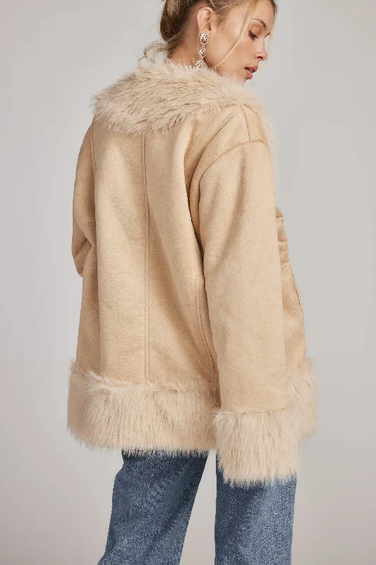 catherine-beige-faux-fur-trim-coat