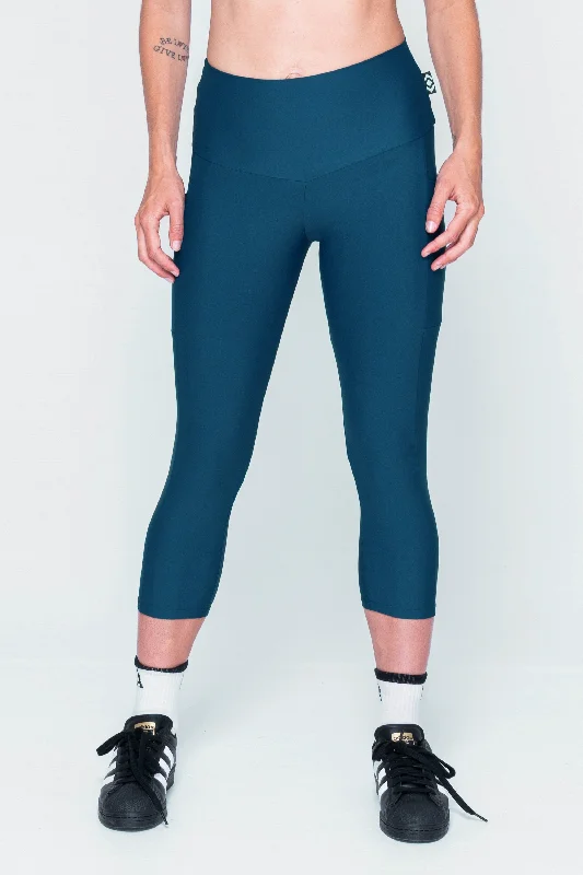 dark-teal-performance-panel-pocket-high-waisted-capri-leggings