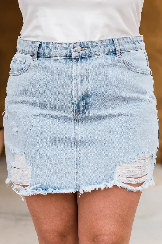 dont-think-twice-light-wash-distressed-denim-skirt