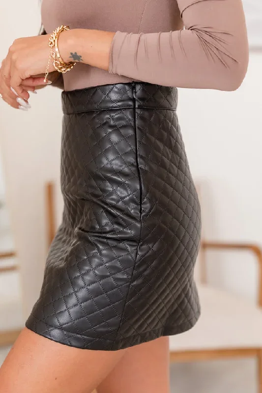 find-you-out-quilted-faux-leather-skirt-black