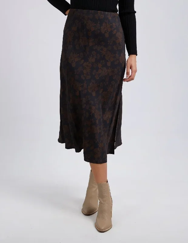 foxwood-belladonna-floral-skirt-black