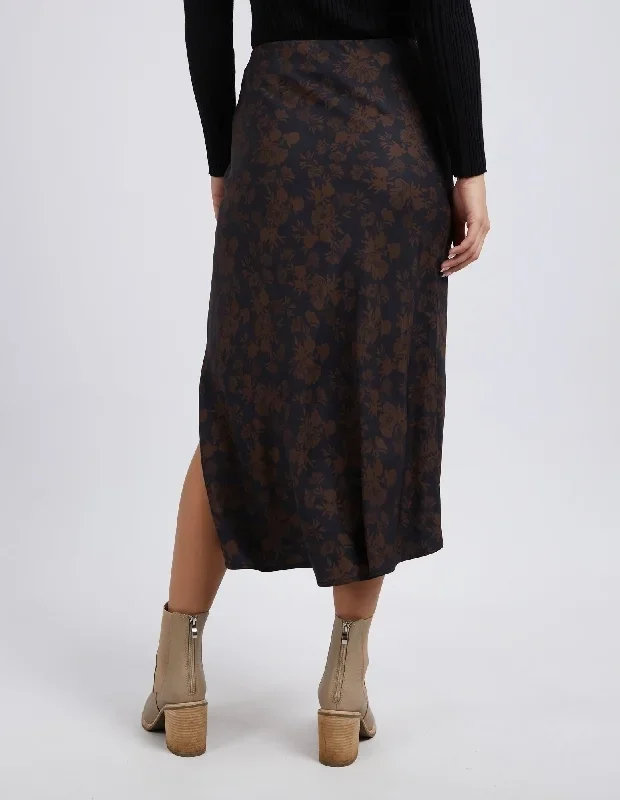 foxwood-belladonna-floral-skirt-black