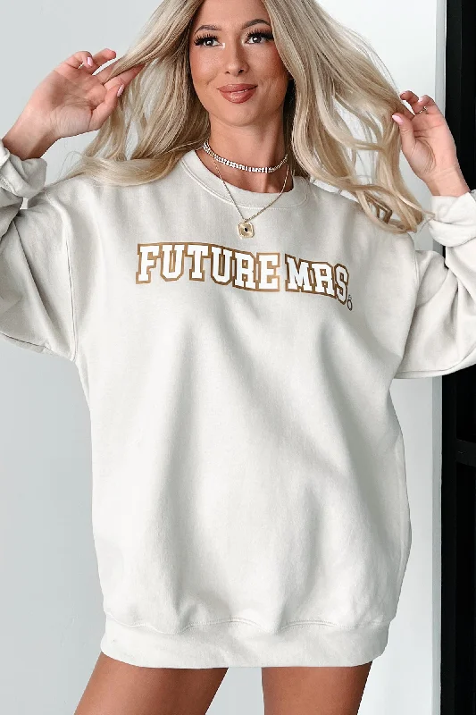 future-mrs-metallic-graphic-crewneck-sand-print-on-demand