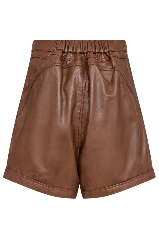 gossia-thillago-leather-shorts-cognac