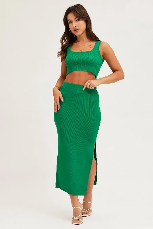 green-knit-top-sleeveless-crop-square-neck-kn2439x-40p