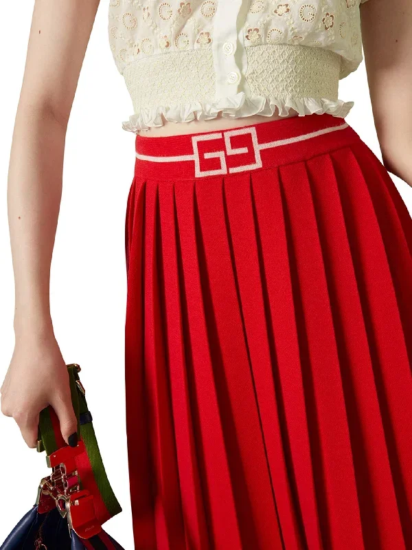 gucci_ultra-fine-jacquard-wool-skirt_red_748901xkdg3-6367redivory