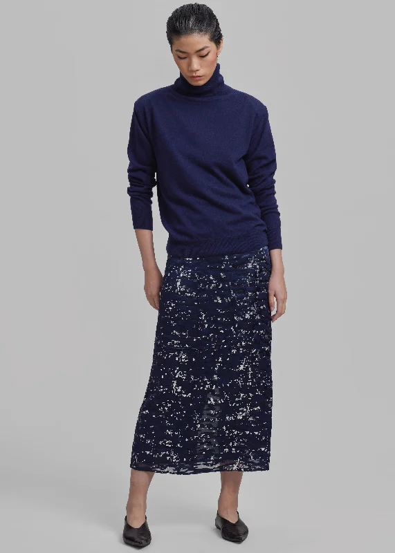 ines-thin-padded-turtleneck-navy