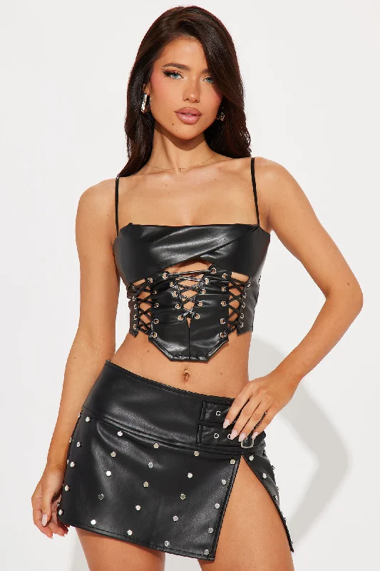 late-nights-faux-leather-corset-top-black