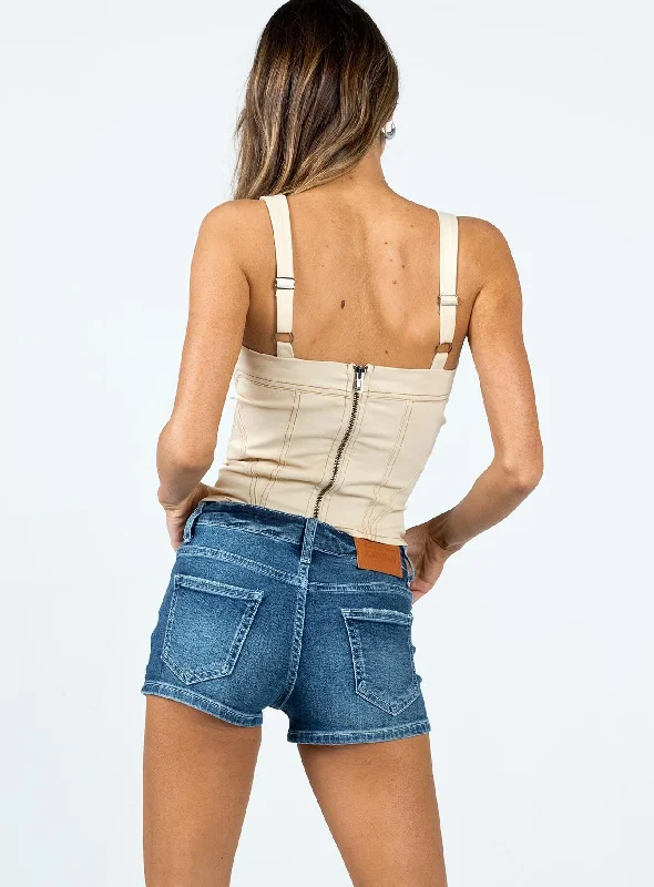 lc-low-rise-shorts-denim