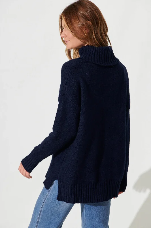 minogue-knit-in-navy-wool-blend