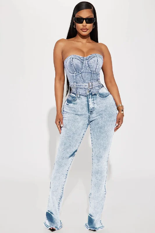 no-invite-denim-corset-top-light-wash