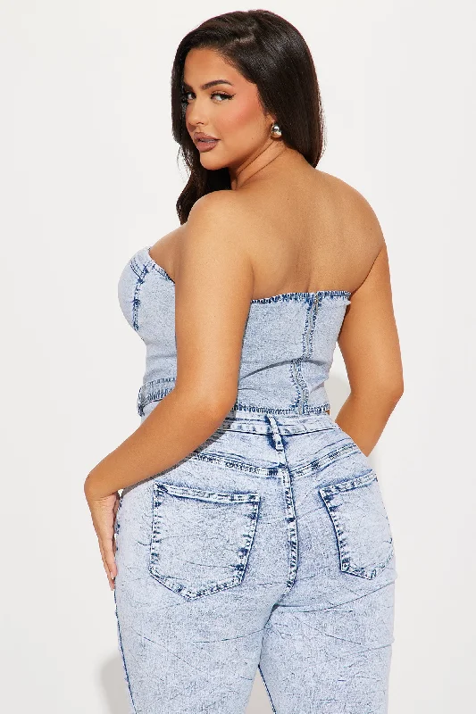 no-invite-denim-corset-top-light-wash