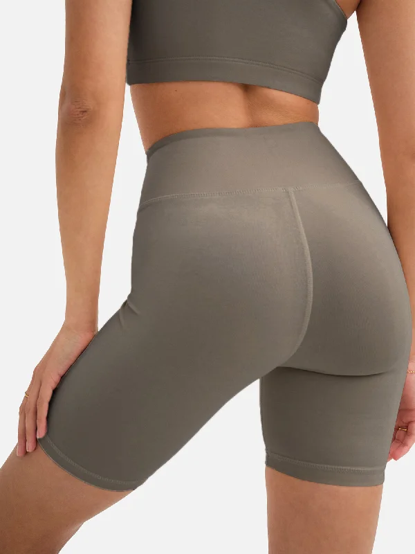 organic-stretch-biker-short-pebble