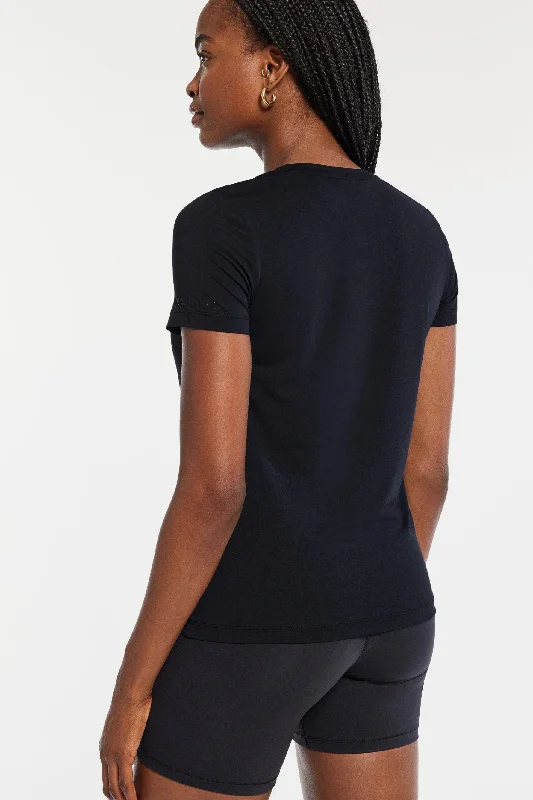 performance-short-sleeve-black-2