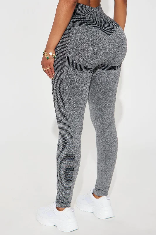 pump-infinity-seamless-shaping-active-legging-heather-grey