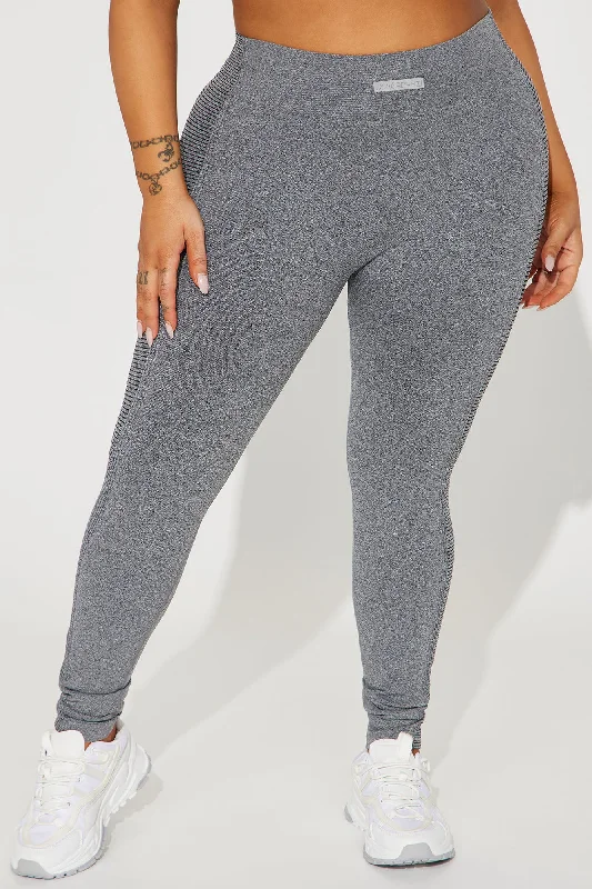 pump-infinity-seamless-shaping-active-legging-heather-grey