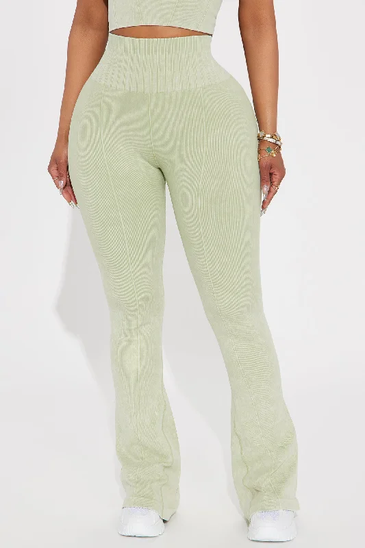 release-active-flare-leggings-sage