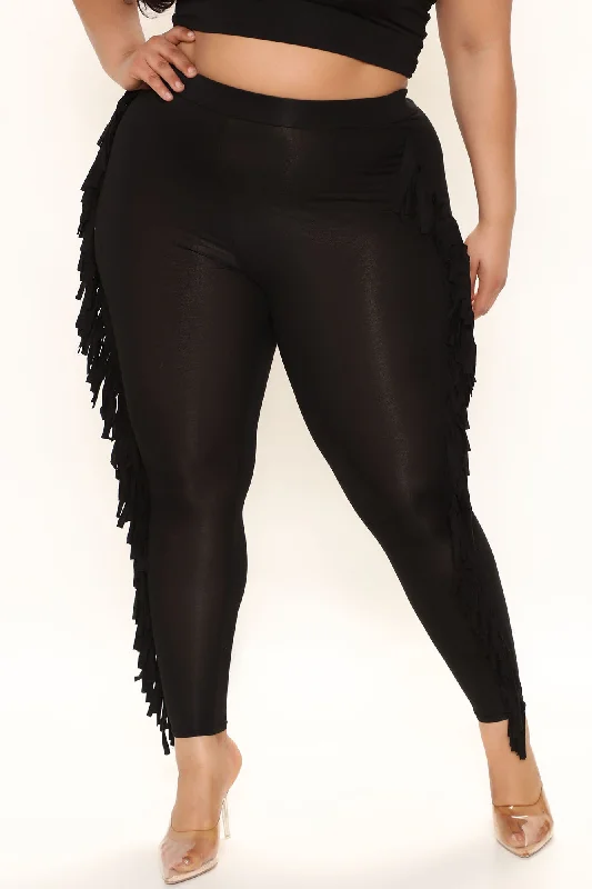 shake-it-like-a-fringe-shaker-legging-black