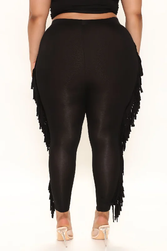 shake-it-like-a-fringe-shaker-legging-black