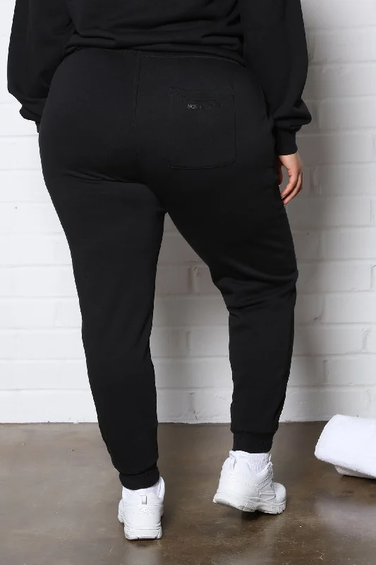 sport-essential-oversized-jogger-black