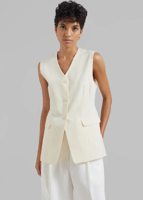 sutton-vest-cream